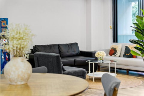 Delicated 3BR Apt With Parking & Darling Harbour-10mins Walk - Accommodation Yamba 4