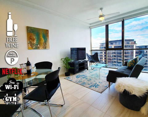 2BR Food & Drink Hub , Gym, Pool, Views, Roof Terrace - Accommodation Yamba 0