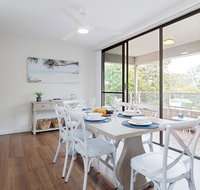 3 'Bangalee' 41 Soldiers Point Rd - Fantastic Waterfront Unit with Pool WIFI  Chromecast - Accommodation Yamba