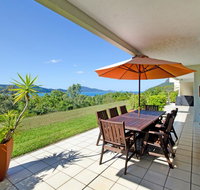 3 Bedroom Poinciana Lodge - Accommodation Yamba