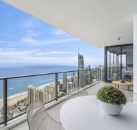 4 Bedroom Sub Penthouse Lvl 60 at Circle on Cavill - Accommodation Yamba
