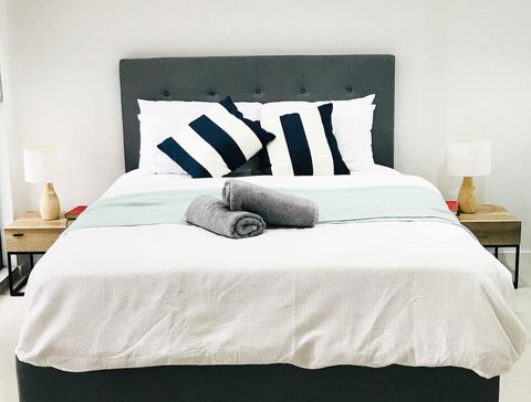406 Studio Apartment - Accommodation Yamba 0
