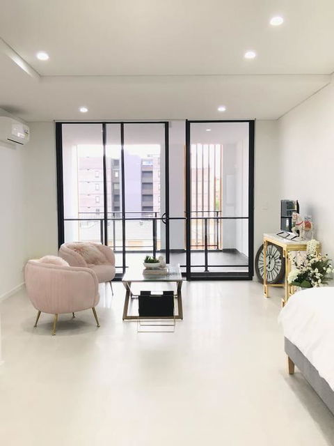 406 Studio Apartment - Accommodation Yamba 3
