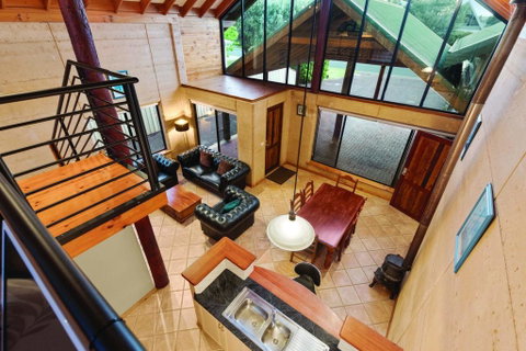 9 Marshall Street - Large Family Holiday Home Just Metres To The Beach - Accommodation Yamba 1