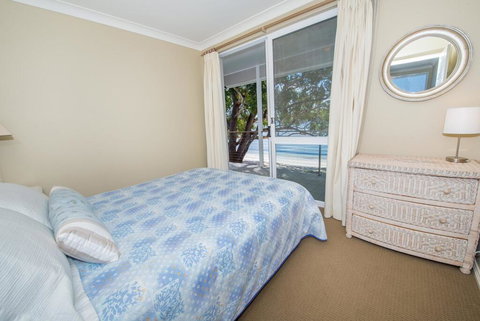 A Foreshore - Salamander Bay - Accommodation Yamba 1