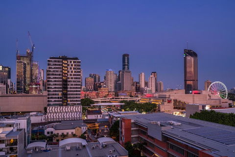 A PERFECT STAY - Adam + Eve - 2 Bedroom Luxury Apartment In Eve Tower - Accommodation Yamba 1