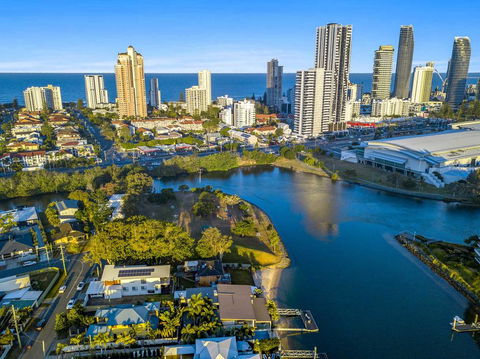 A PERFECT STAY - Casa Grande - Accommodation Yamba 1