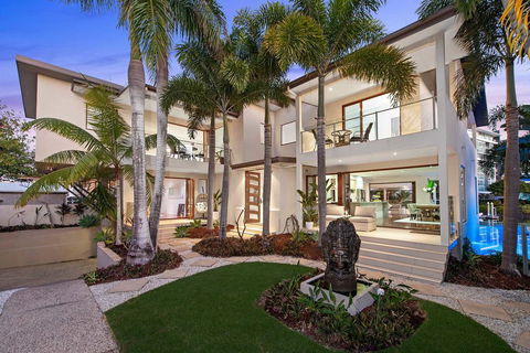 A PERFECT STAY - Casa Grande - Accommodation Yamba 0