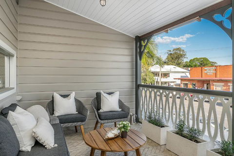 A PERFECT STAY - Luxe & Bloom - Accommodation Yamba 1