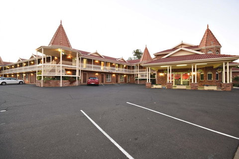Abel Tasman Motor Inn - Accommodation Yamba 0