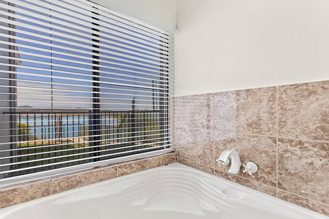 Above And Beyond - Beautiful Home With Pool - Accommodation Yamba 2