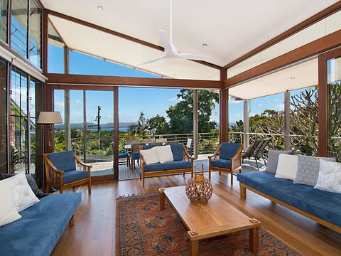 Above The Pass - Accommodation Yamba 0