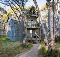 Absinthe - Accommodation Yamba