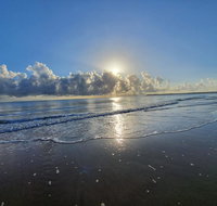 ABSOLUTE BEACH FRONT MACKAY - Comfort Resort Blue Pacific - Accommodation Yamba