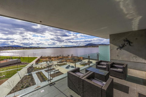 Accommodate Canberra - Aurora - Accommodation Yamba 0