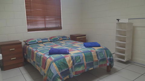 Accommodation @ Isa - Accommodation Yamba 1