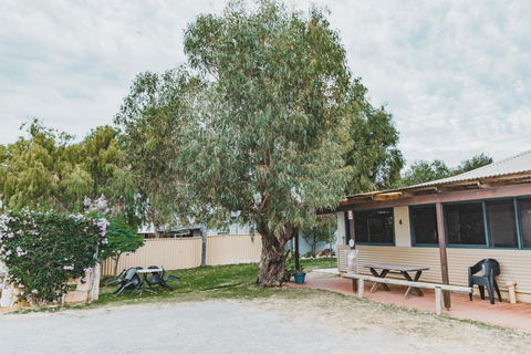 Dongara Hotel Motel - Accommodation Yamba 3