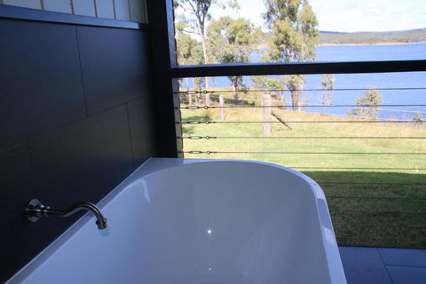 Dusty Hill Vineyard - Moffatdale - Accommodation Yamba 3