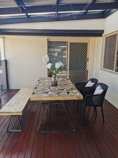 Eight Mile Plains House - Accommodation Yamba 3