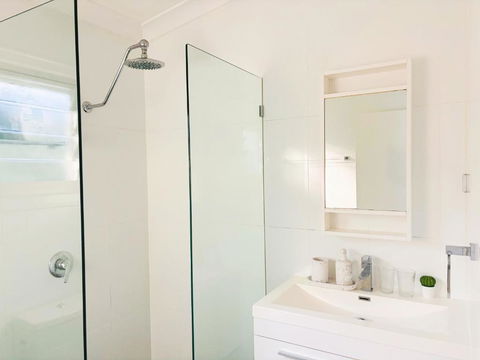 Elegant Villa Near Shopping Mall - Accommodation Yamba 2