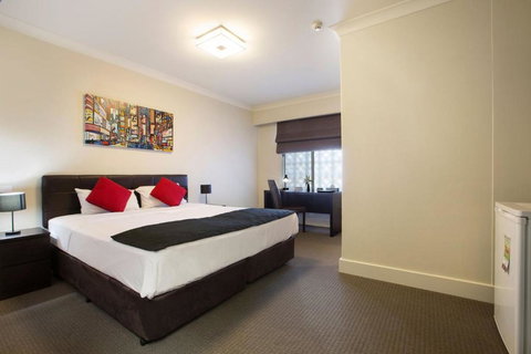 Enfield Hotel - Accommodation Yamba 1