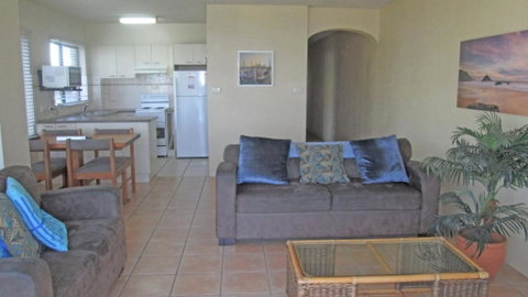 Flinders Lodge 4, 4 - 22 Clarence St - Accommodation Yamba 2