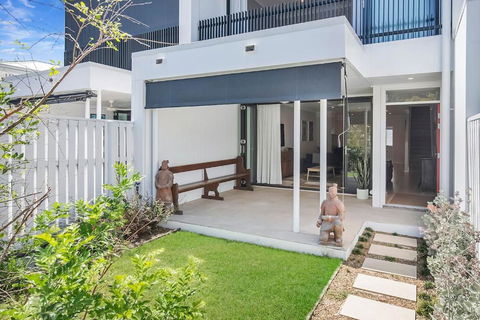 Fulcher Lane - A Zen Retreat In Modern Comfort - Accommodation Yamba 1