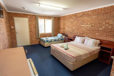 Gascoyne Hotel - Accommodation Yamba 2