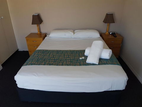 Gateshead Tavern & Motel - Accommodation Yamba 2