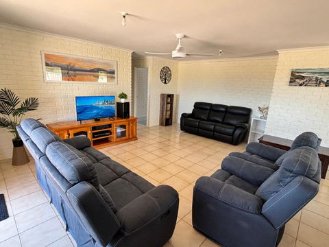Golden Sunset-Shark Bay Denham - Accommodation Yamba 2