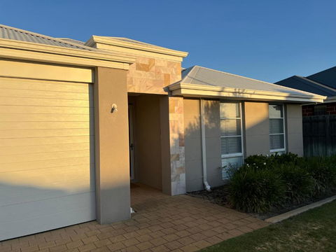 Garrison Cottage - Accommodation Yamba 1