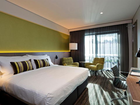 Glen Hotel And Suites - Accommodation Yamba 1
