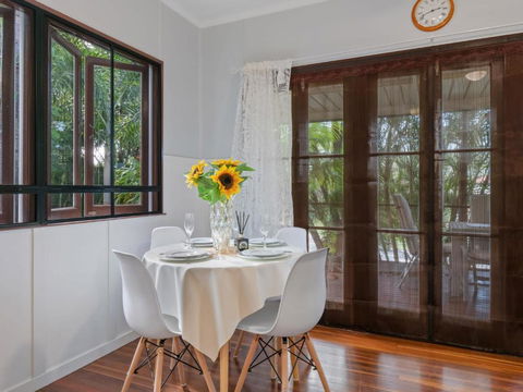 Great Value 3BD House At A Convenient Location - Accommodation Yamba 2