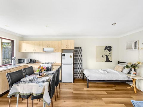 Great Value Stylish 2BR Granny Flat Heritage Park - Accommodation Yamba 0