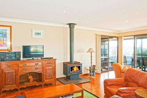 HAIS18G - Riverside Delight - Accommodation Yamba 2