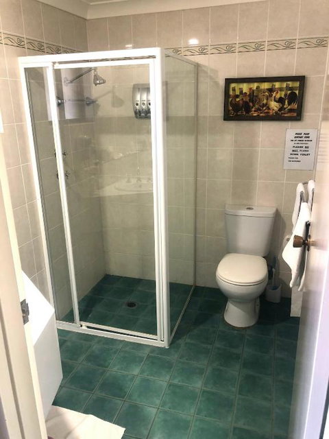 Hilltops Retreat Motor Inn - Accommodation Yamba 1