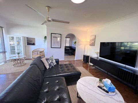 Humble & Homely - Accommodation Yamba 0