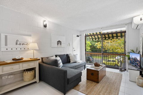 Inner City Apartment Living In Quiet Location - Accommodation Yamba 0