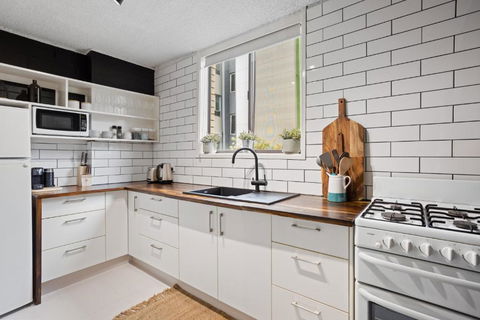 Inner City Apartment Living In Quiet Location - Accommodation Yamba 1
