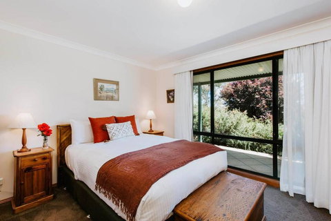 Idyllic Farm Stay Seclusion At Ithaca Cottage - Accommodation Yamba 2