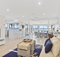Adrift Retreat - St Georges Basin Waterfront Home - Accommodation Yamba
