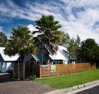 Affordable Twin Peaks 2 - Accommodation Yamba
