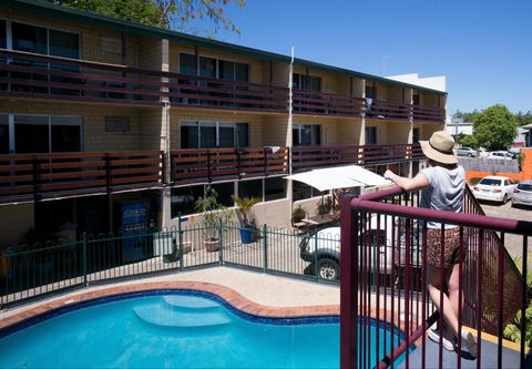 Airlie Beach YHA - Accommodation Yamba 0