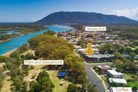 Ait Shona - Happy Place. Apt 10 Haven On The Park - Accommodation Yamba 3