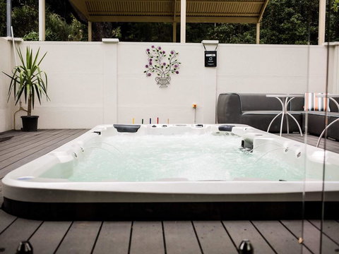 Aldgate Lodge Bed & Breakfast - Accommodation Yamba 0