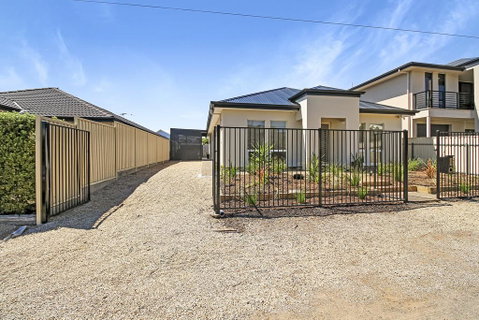 Aldinga Beach Experience - Accommodation Yamba 1