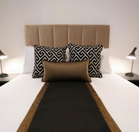 Alex Perry Hotel  Apartments - Accommodation Yamba