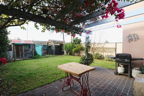 Alloway - Accommodation Yamba 0