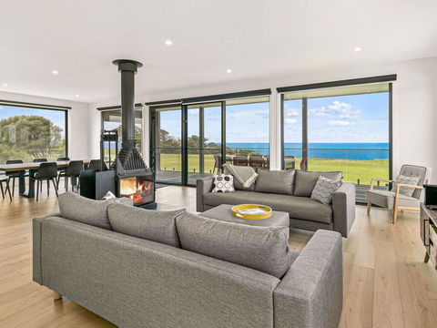 Alonda - Accommodation Yamba 1