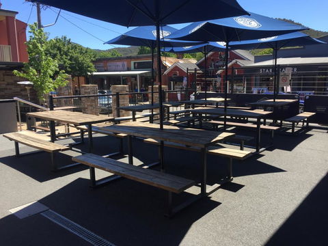 Alpine Hotel Bright - Accommodation Yamba 3